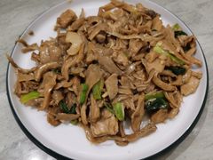 -何适山庄 ·可团建(水长城P2停车场店)