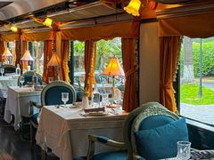 -火车头法国西餐厅