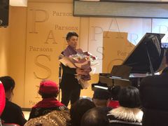 -柏斯音乐艺术中心·钢琴·吉他(上音店)