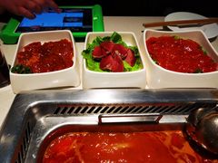 -海底捞火锅鲜切牛肉主题店(长寿路店)
