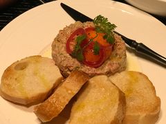 -wineapp葡萄酒餐吧(外滩金融中心店)