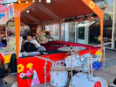 -证大大拇指广场(芳甸路店)