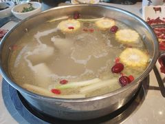 养生原汤锅-俏牛哥鲜牛肉牛肆馆(重庆天地店)