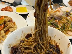 -桃园中华料理炸酱面(燕儿岛路店)