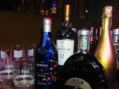-無名记忆Music Bar夜景怀旧酒吧