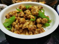 -鱼窝棚柴火铁锅炖(富山屯店)