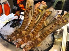 -鲜入围煮花胶鸡海鲜火锅