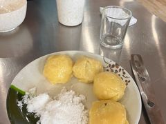 -粘豆包柴火铁锅炖