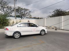 -光明驾校·学车·陪驾(杨浦店)