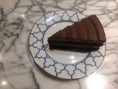 女王巧克力-诺嘉甜品(世贸店)