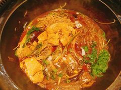 -山河屯铁锅炖(哈西站店)