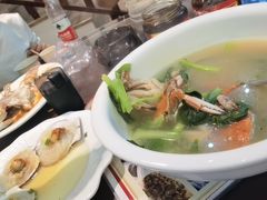 -三姐妹·海鲜大排档