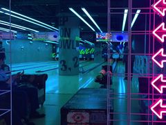 -世代星球·保龄球·镭战真人CS·团建(杨浦店)