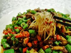 金丝乳鸽-琬苑鸽庄·川粤融合菜(解放碑总店)