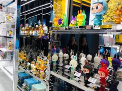 -泡泡玛特POPMART(侨福芳草地店)