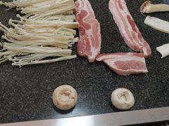 -小黑猪石板烤肉(皇冠花园店)