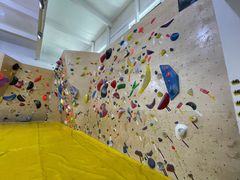 -问山MountQuest攀岩馆