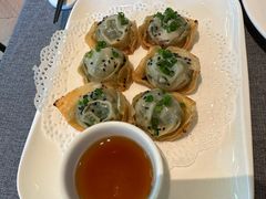 -HOMES上海本帮菜(襄阳公园店)