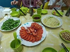 -小海豚•老字号海鲜餐厅(天涯店)