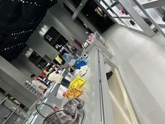 -BALENCIAGA(比斯特苏州购物村店)