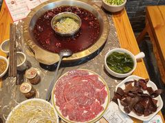 -堂客老火锅(欣阳广场总店)