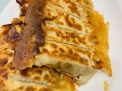 鲅鱼馅饺-大眼锅贴水饺(河东店)