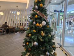 -奈雪的茶(亨特国际广场店)