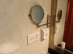 -沈阳天宝国际酒店(故宫中街地铁站店)