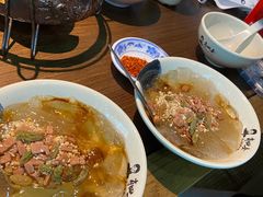 -肖四女乐山跷脚牛肉(南汇大学城生活广场店)