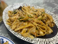 -天天向上素食餐厅(五台山店)