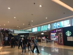 -家乐福(四元桥购物中心店)