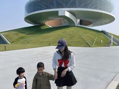 -郑东新区龙湖公共艺术中心