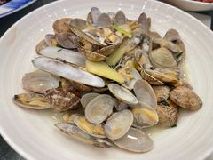 -侬佳蒸菜馆(听潮店)