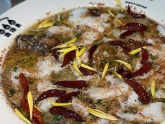 -渔语鱼酸菜鱼新川菜(来福士店)
