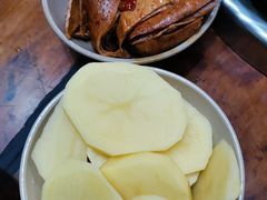 -四小区火锅·巷子里的重庆火锅(花照壁店)