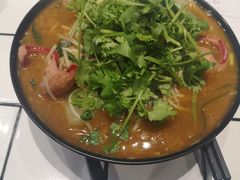 -肥汁米蘭香港米线(长宁来福士店)