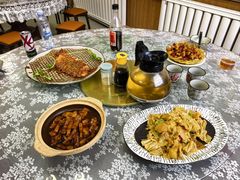 -天天向上素食餐厅(五台山店)