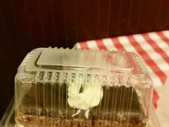 -红宝石·鲜奶小方·海派西点房(南丹店)