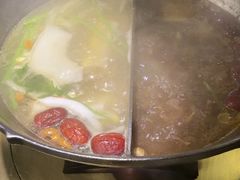 -湊湊火锅·茶憩(新中关购物中心店)