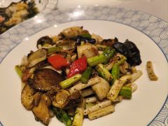-荣誉国宴楼(美食城店)