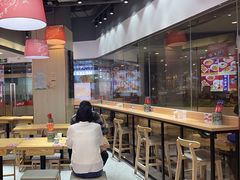 -魔都三兄弟酸辣粉·蘸卤炸串(虹桥万科店)
