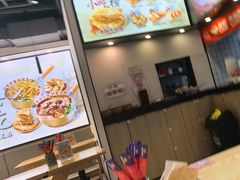 -魔都三兄弟酸辣粉·蘸卤炸串(虹桥万科店)