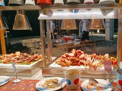-亚龙湾希尔顿自助餐厅·海鲜·烧烤·沙滩BBQ·现场乐队