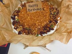 -半勺舒舒生日蛋糕店