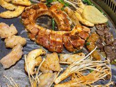 -三肥两瘦烤肉(鹿城店)
