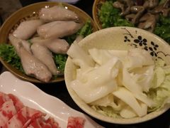 -重庆风光老灶火锅城(同德广场店)