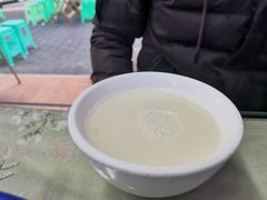 -渝之汇牛肉豌杂面