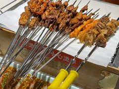 -小董哥烤串·爆汁大油边(故宫店)