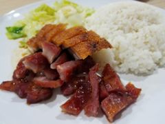 烧味双拼饭-粤味轩快餐店(天下第一泉店)