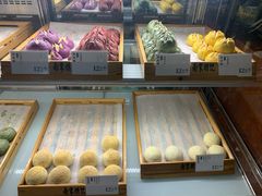 面包甜点陈列柜-南宋胡记(杭州体育场路店)